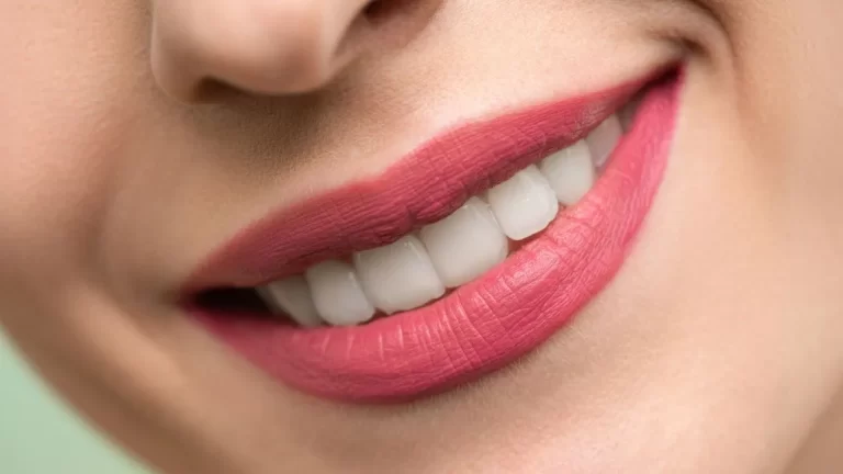 Lente de Contato Dental ou Faceta? Veja as Diferenças